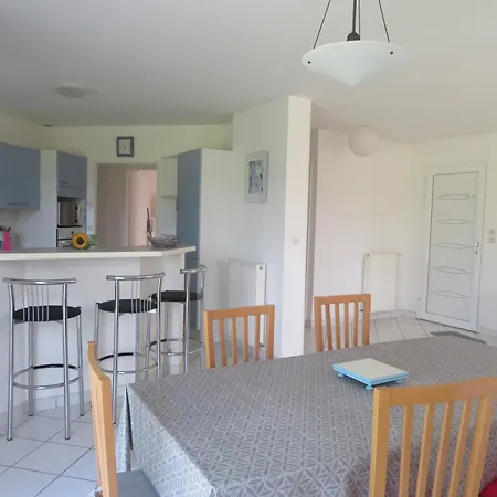 Hébergement de vacances Chez Sylvie Et Jany *